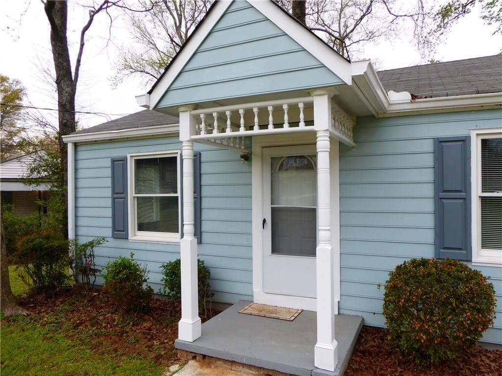 4096 Bancroft Circle, Tucker, GA 30084 — most recent listing photo