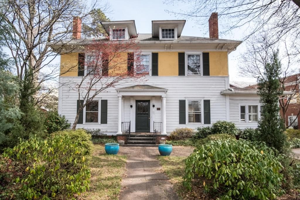 4 bedroom single family residence sold at 3578A E Main Street, College Park, GA 30337