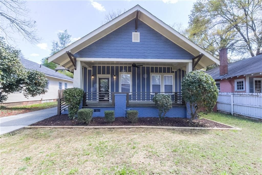3 bedroom, 1,856 sq ft single family residence sold at 1366 Graham Street, Atlanta, GA 30310