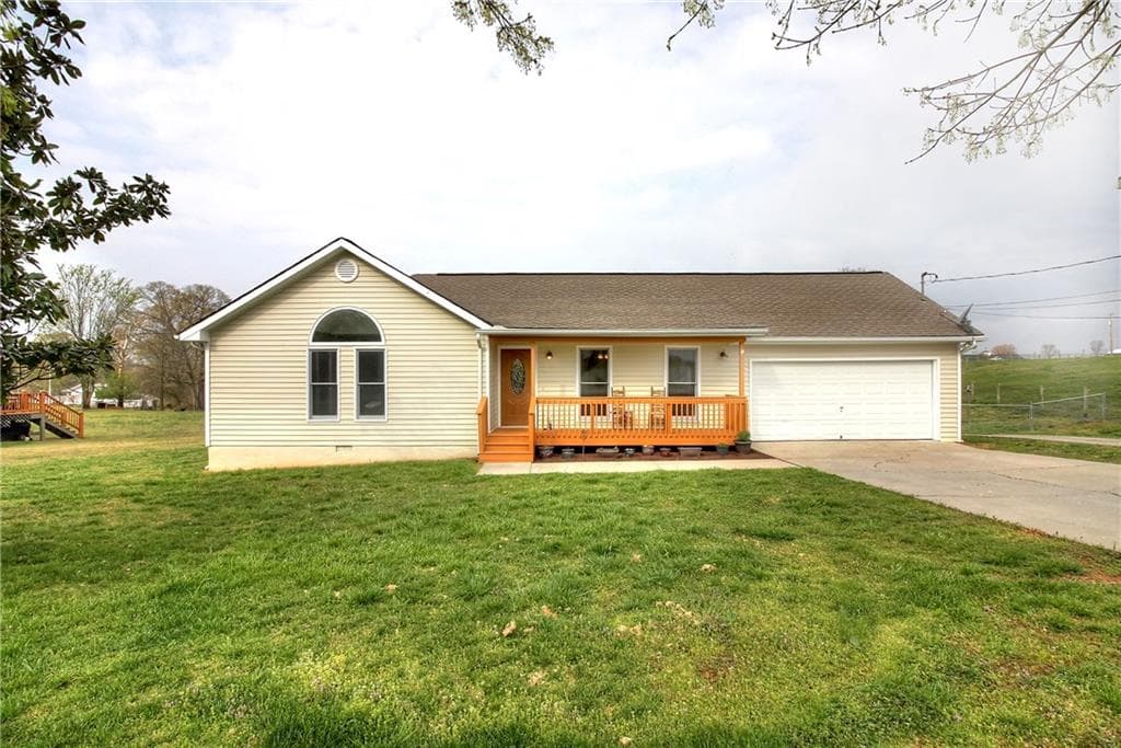 174 Triple D Drive, Adairsville, GA 30103 — most recent listing photo