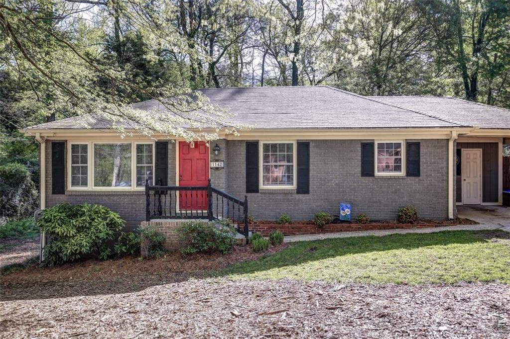 1142 Russell Drive, Decatur, GA 30030 — most recent listing photo