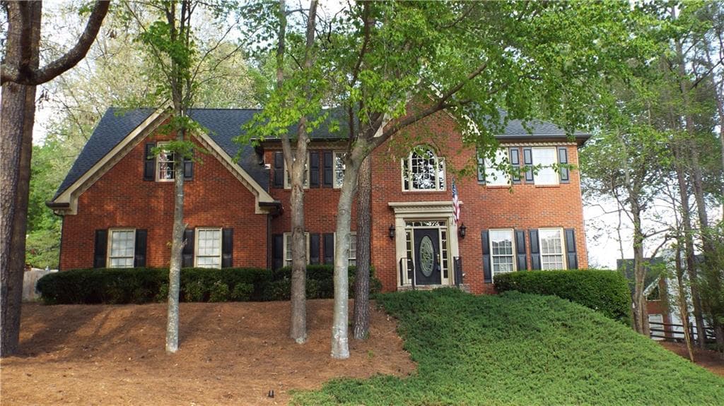 10675 Dunoon Drive, Alpharetta, GA 30022 — most recent listing photo