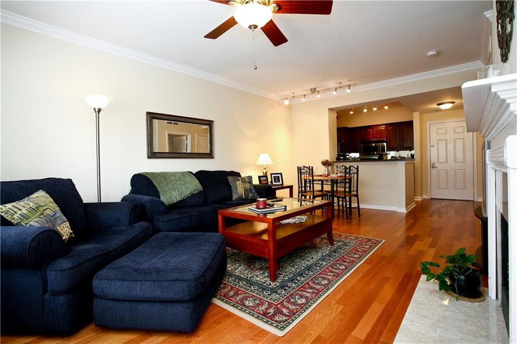1 bedroom, 820 sq ft condominium sold at 2411 River Green Drive 2411, Atlanta, GA 30327