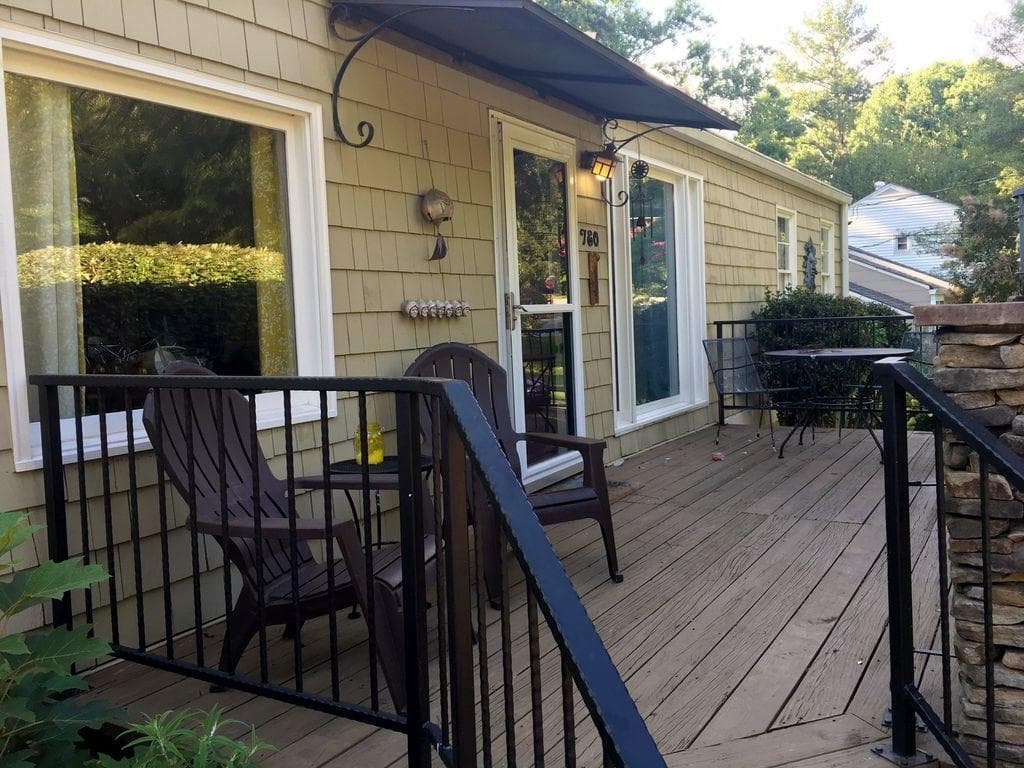 780 Scott Circle, Decatur, GA 30033 — most recent listing photo