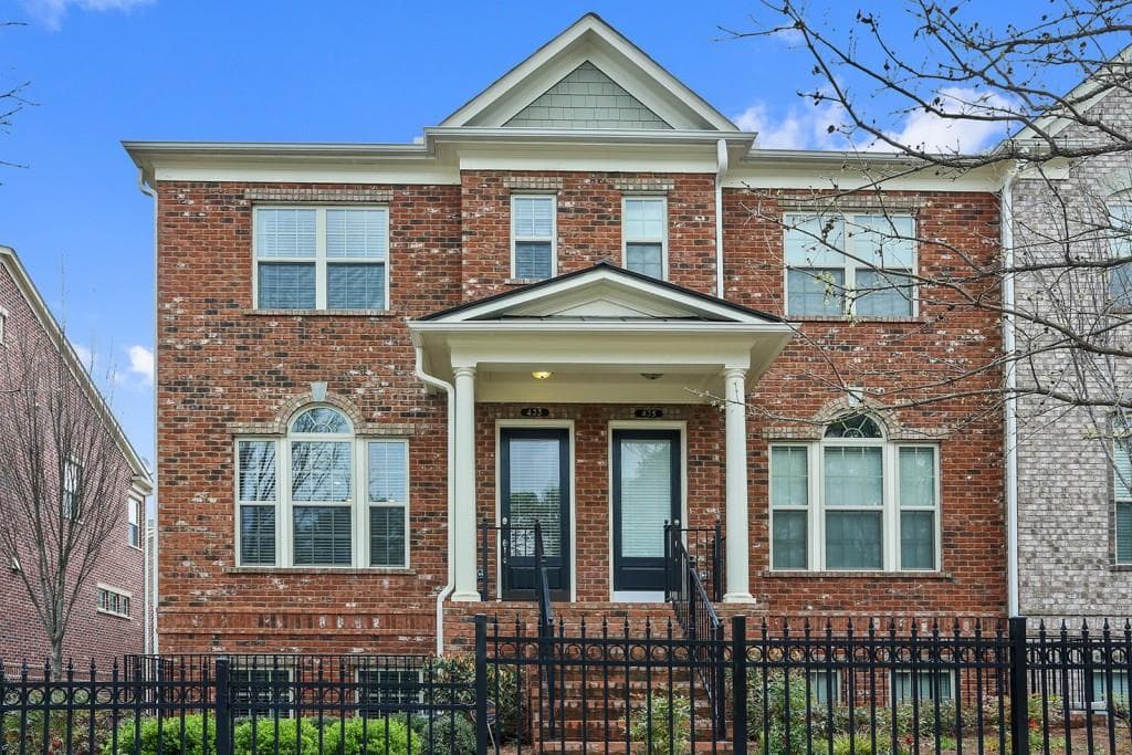 433 Alderwood Street, Sandy Springs, GA 30328 — most recent listing photo