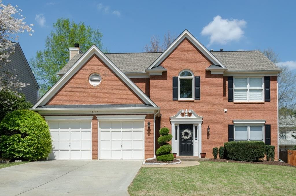4 bedroom, 2,381 sq ft single family residence sold at 530 Lathkil Court, Alpharetta, GA 30022
