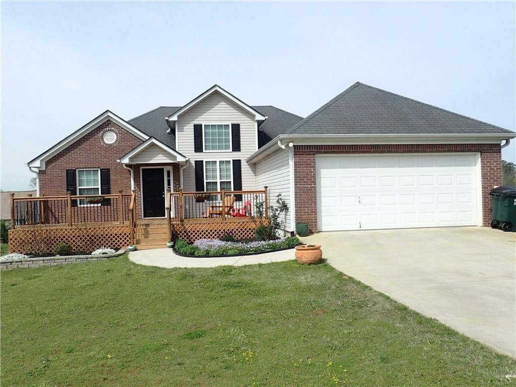 141 Peachtree Lane, Calhoun, GA 30701 — most recent listing photo