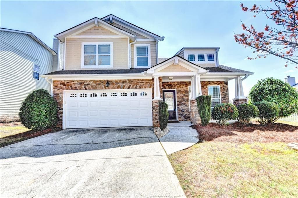 4 bedroom, 2,100 sq ft single family residence sold at 3636 Livery Lane, Cumming, GA 30040