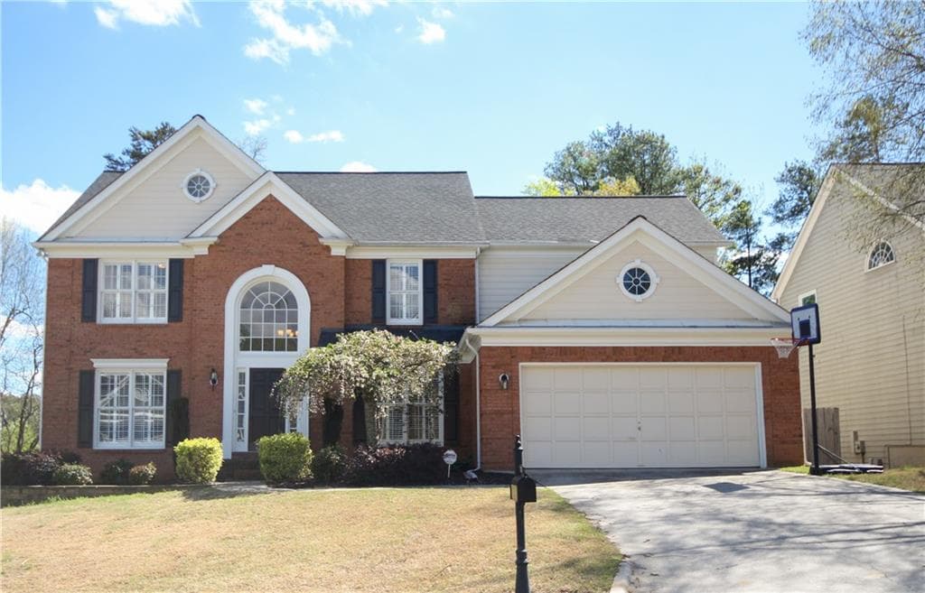 4 bedroom, 3,176 sq ft single family residence sold at 720 Cirrus Drive, Alpharetta, GA 30022