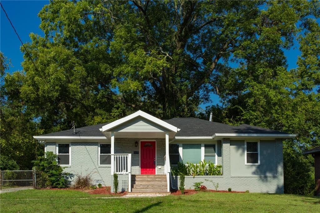 5 bedroom, 1,492 sq ft single family residence sold at 2617 Old Hapeville Road, Atlanta, GA 30315