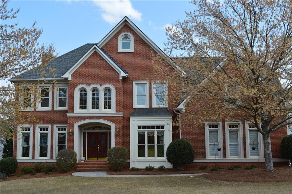 5 bedroom, 4,027 sq ft single family residence sold at 2544 Dunhaven Glen, Snellville, GA 30078