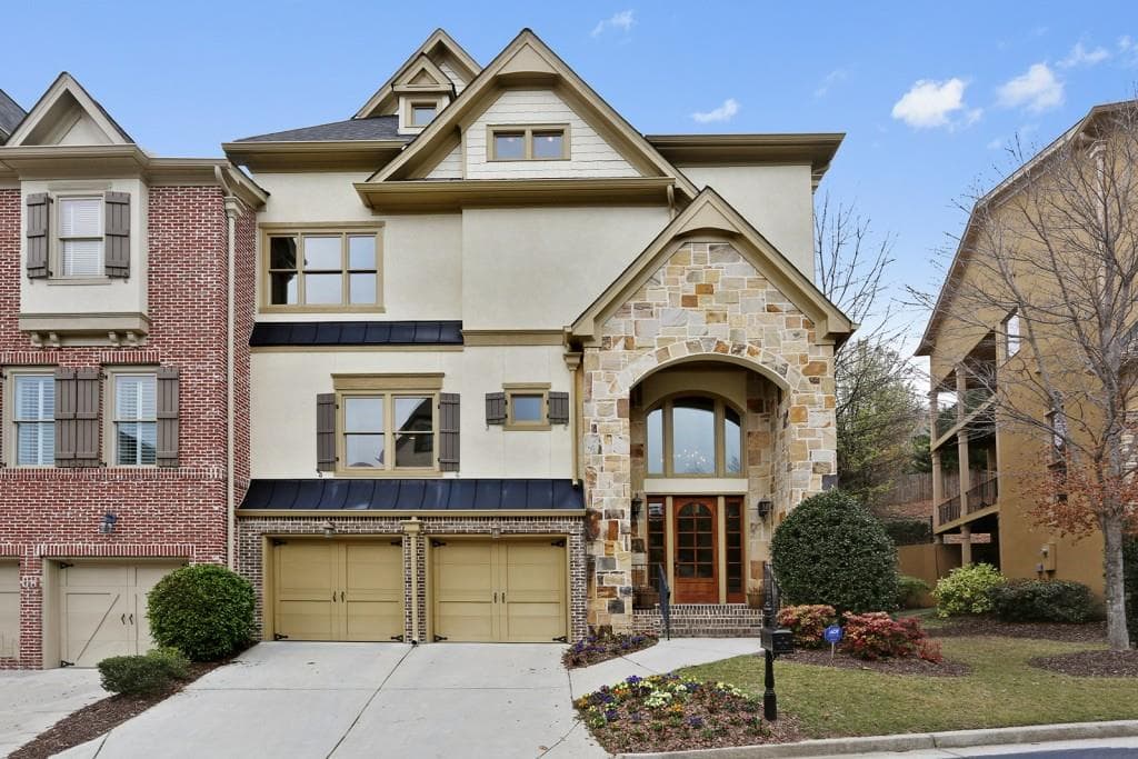 1960 Saxon Valley Circle, Brookhaven, GA 30319 — most recent listing photo