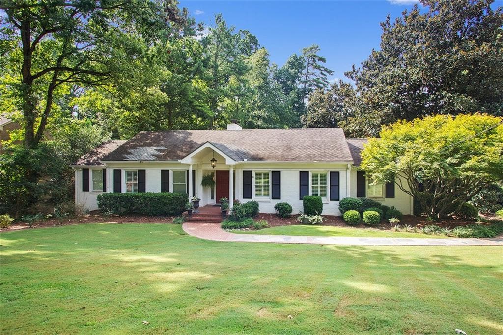 4 bedroom single family residence sold at 811 Loridans Drive, Atlanta, GA 30342