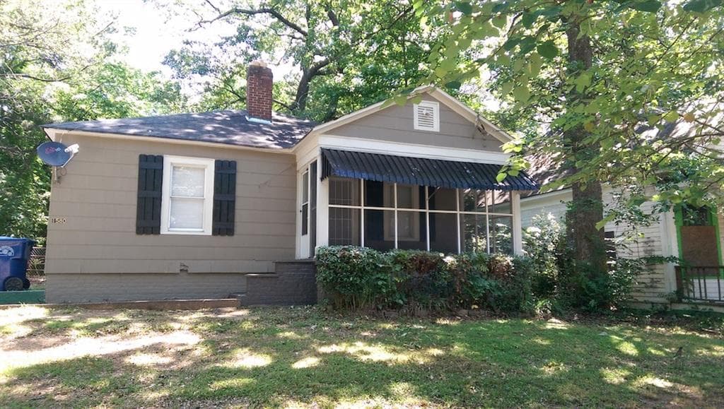 2 bedroom, 992 sq ft single family residence sold at 1580 Lakewood Avenue, Atlanta, GA 30315