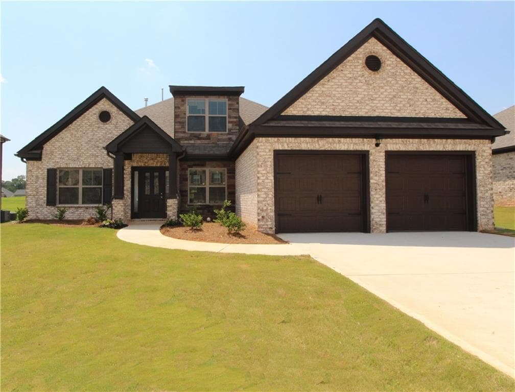 3220 Alhambra Circle, Hampton, GA 30228 — most recent listing photo