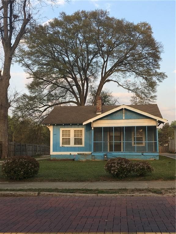 3 bedroom, 1,438 sq ft single family residence sold at 1054 Hill Street, Atlanta, GA 30315