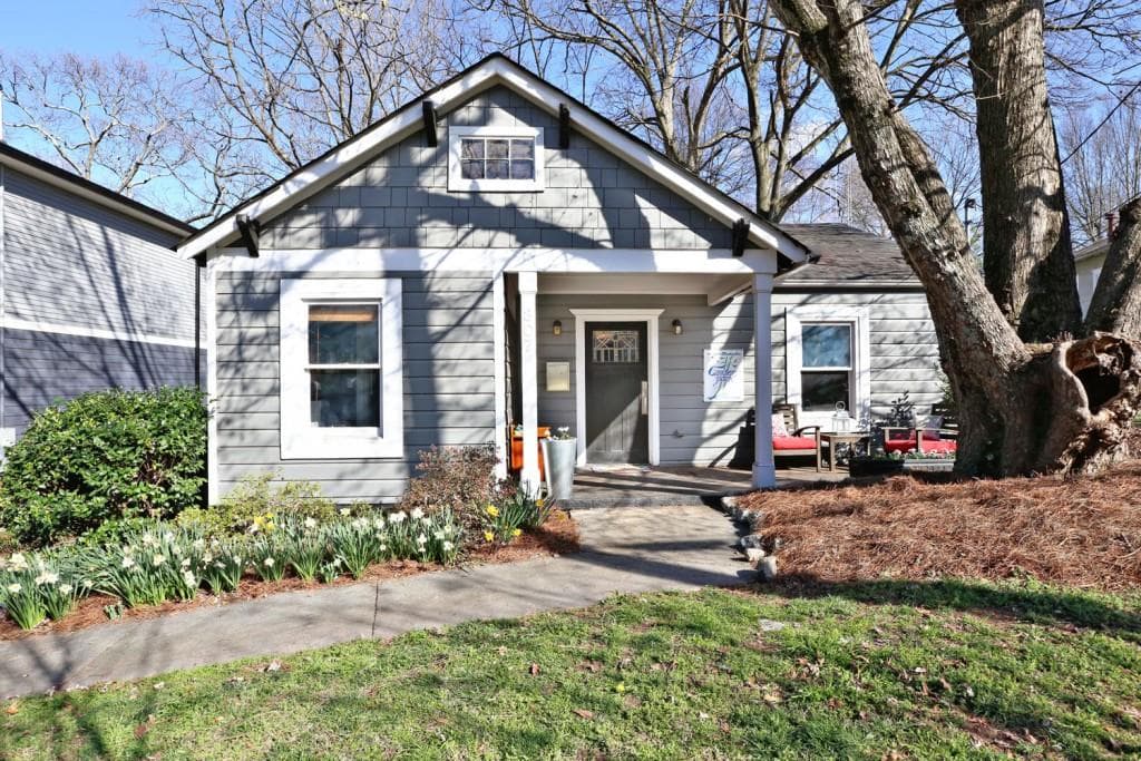2 bedroom, 1,035 sq ft single family residence sold at 307 Clifton Road, Atlanta, GA 30307