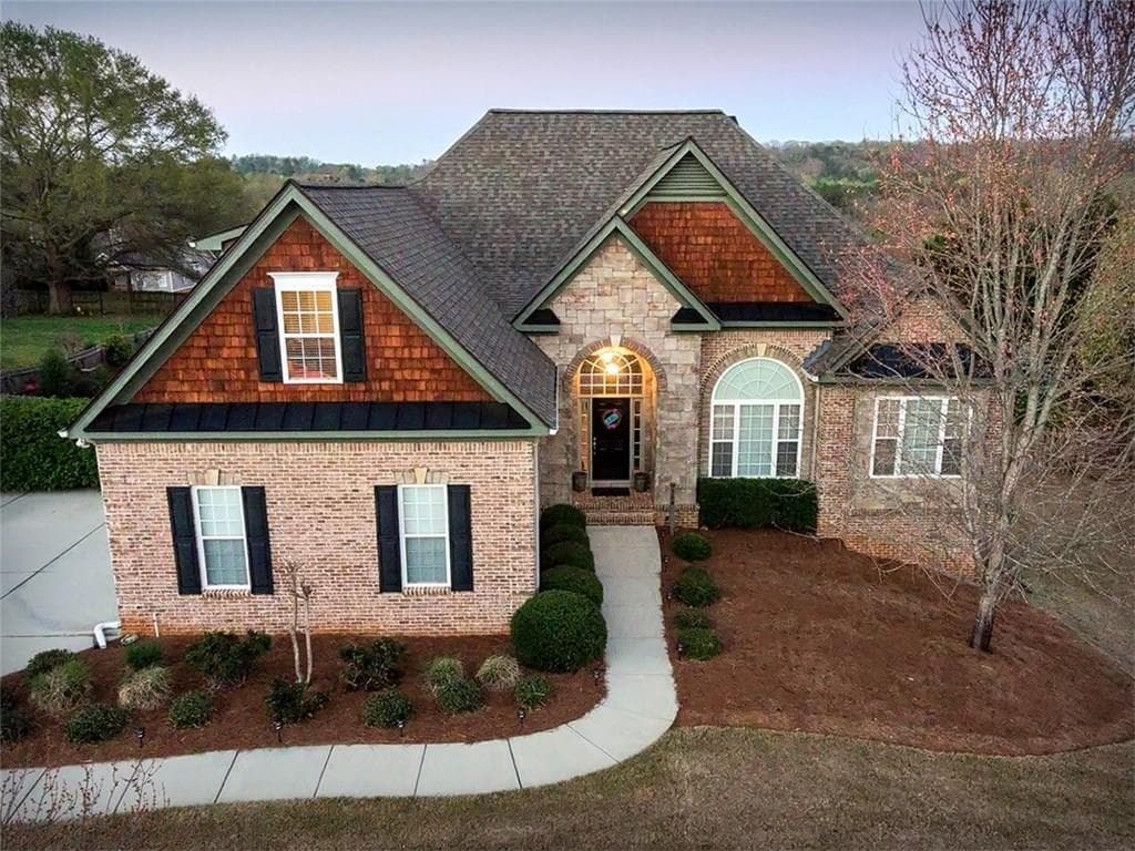 168 Huntington Trail, Hoschton, GA 30548 — most recent listing photo