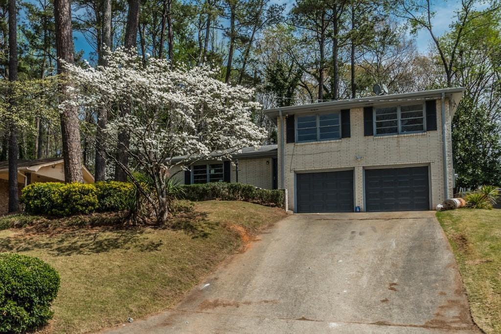 2418 Glenrock Drive, Decatur, GA 30032 — most recent listing photo