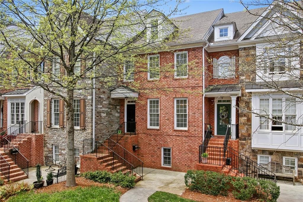 93 Chemin De Vie, Sandy Springs, GA 30342 — most recent listing photo