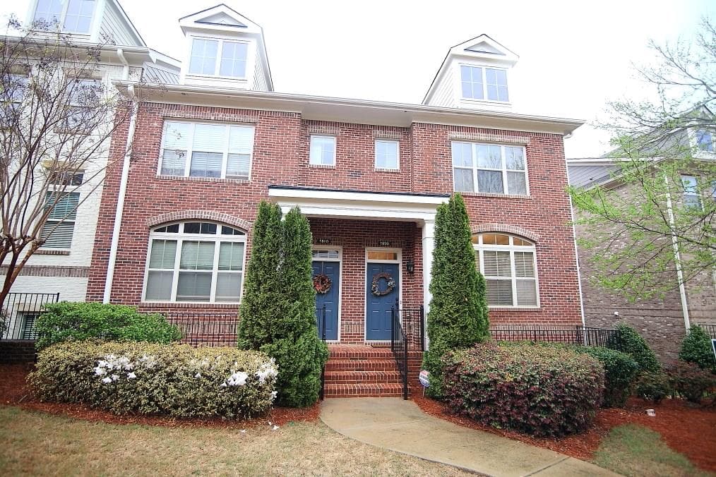 7820 Willoughby Court, Alpharetta, GA 30005 — most recent listing photo