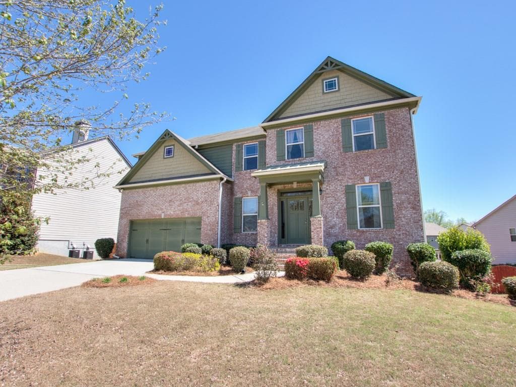 5 bedroom, 4,502 sq ft single family residence sold at 1445 Thunder Gulch Pass, Suwanee, GA 30024
