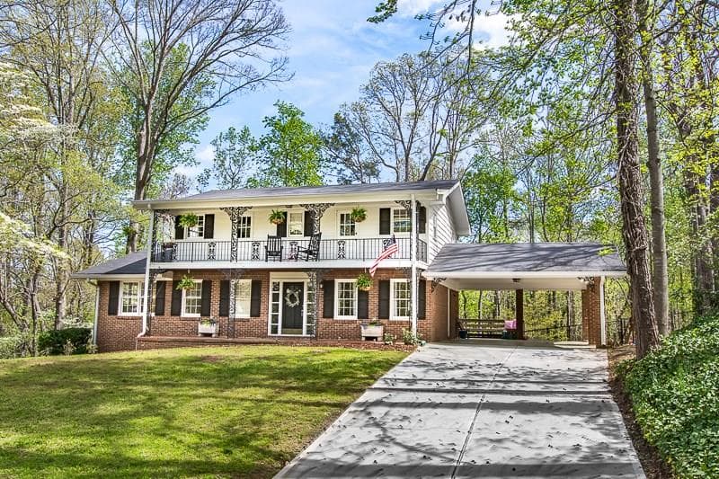 205 River Springs Drive, Sandy Springs, GA 30328 — most recent listing photo