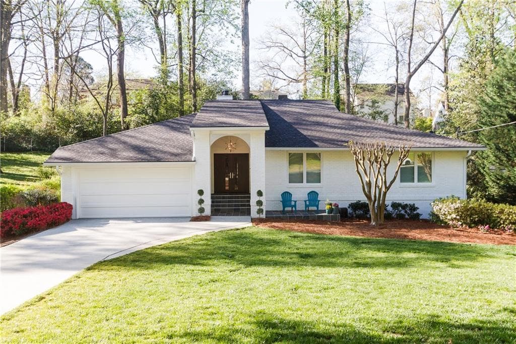4 bedroom, 4,008 sq ft single family residence sold at 85 Robin Hood Road, Atlanta, GA 30309