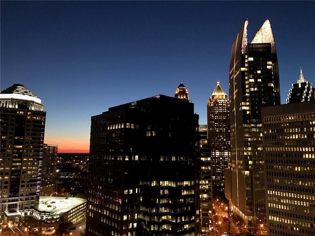 2 bedroom, 919 sq ft condominium sold at 199 14th Street 2610, Atlanta, GA 30309