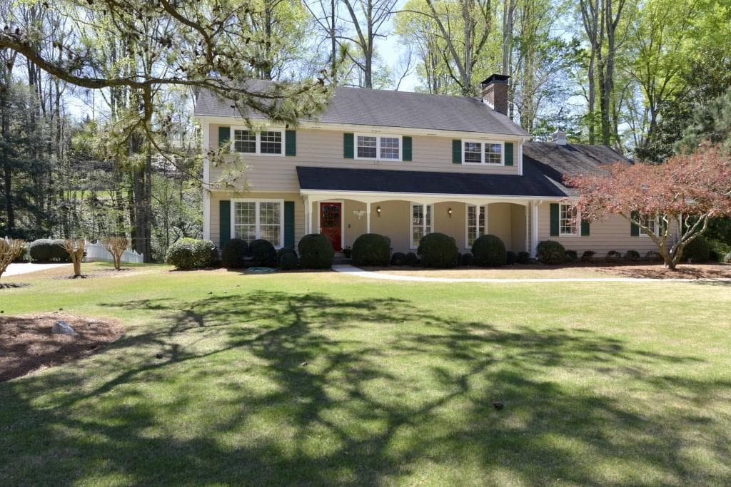7160 Hunters Branch Drive, Sandy Springs, GA 30328 — most recent listing photo