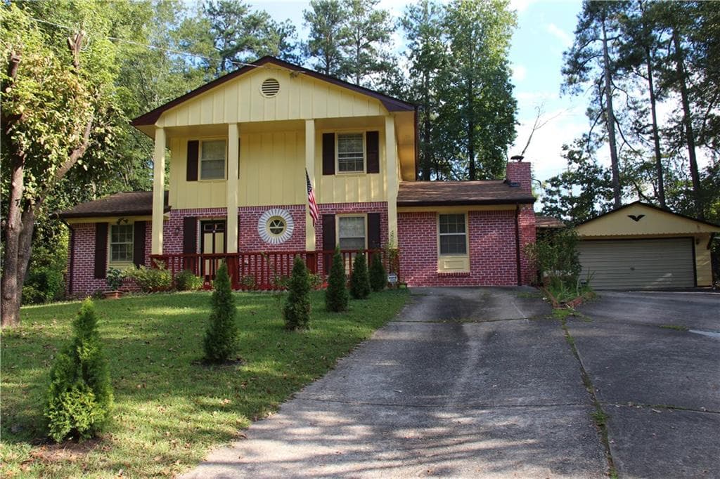 3975 Laura Court, Tucker, GA 30084 — most recent listing photo