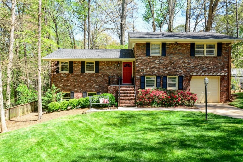 4077 Shawnee Lane, Brookhaven, GA 30319 — most recent listing photo