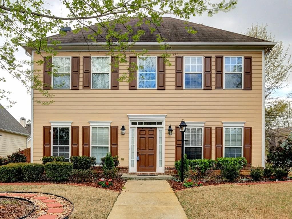 4 bedroom, 2,622 sq ft single family residence sold at 2959 Ivy Rose Lane, Marietta, GA 30062