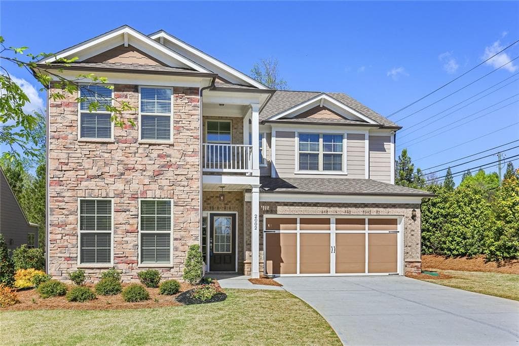 5 bedroom, 3,686 sq ft single family residence sold at 2002 Blossom Hill Drive, Roswell, GA 30076