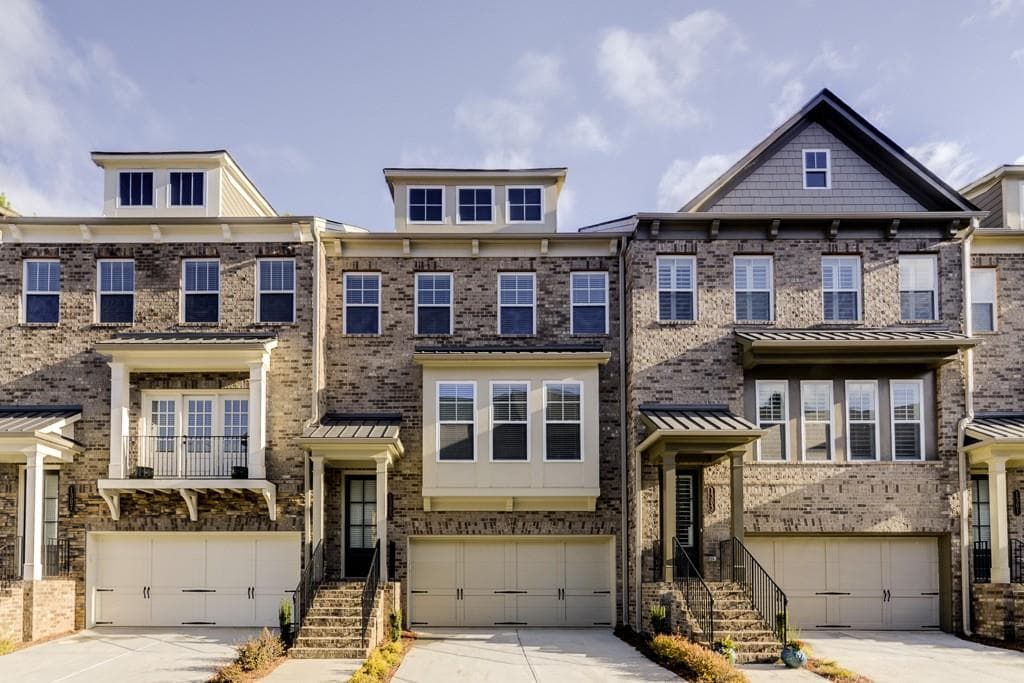 1305 Linden Court, Atlanta, GA 30329 — most recent listing photo
