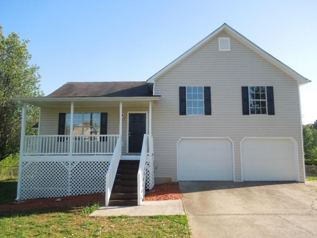 3 bedroom, 1,144 sq ft single family residence sold at 28 Frances Way, Cartersville, GA 30120