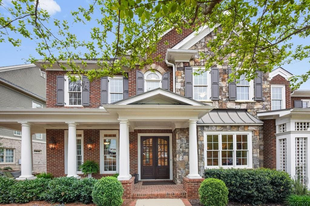 230 Steeple Point Drive, Roswell, GA 30076 — most recent listing photo