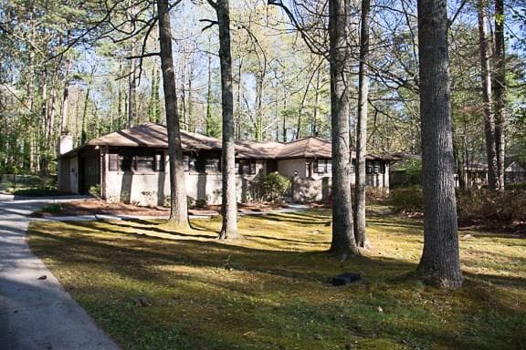 3 bedroom, 1,852 sq ft single family residence sold at 692 Sherwood Drive, Lawrenceville, GA 30046