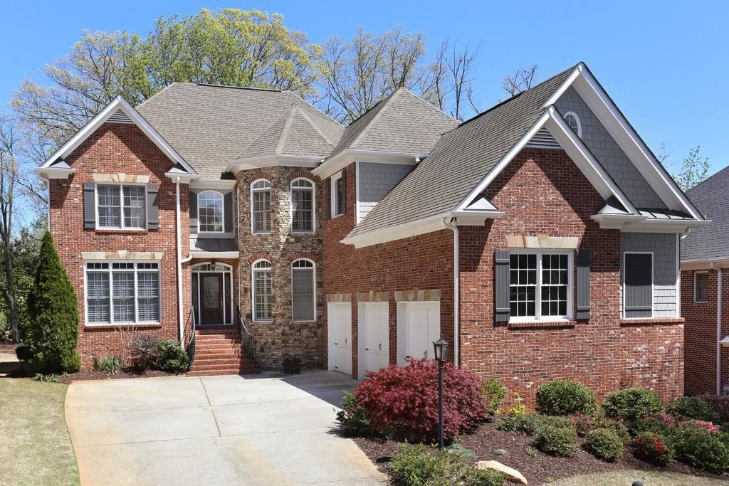 6 bedroom, 3,996 sq ft single family residence sold at 12775 Wyngate Trail, Alpharetta, GA 30005