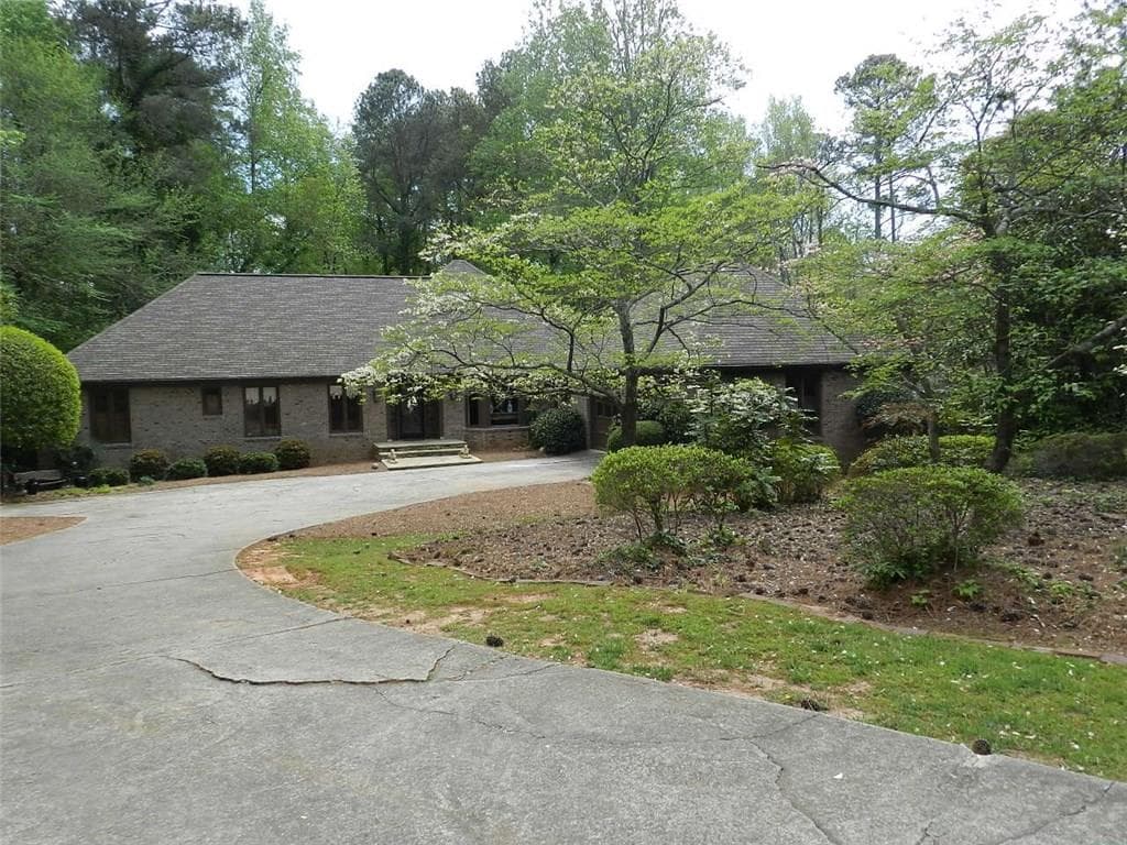 4414 Blackland Drive, Marietta, GA 30067 — most recent listing photo