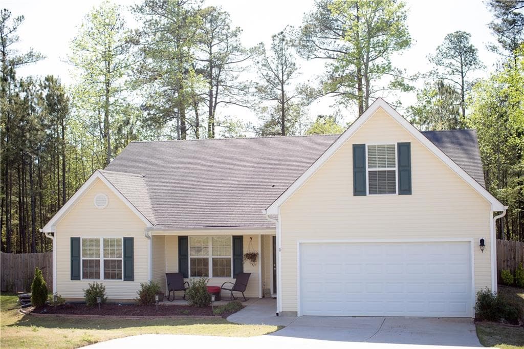 1811 Maxey Lane, Winder, GA 30680 — most recent listing photo