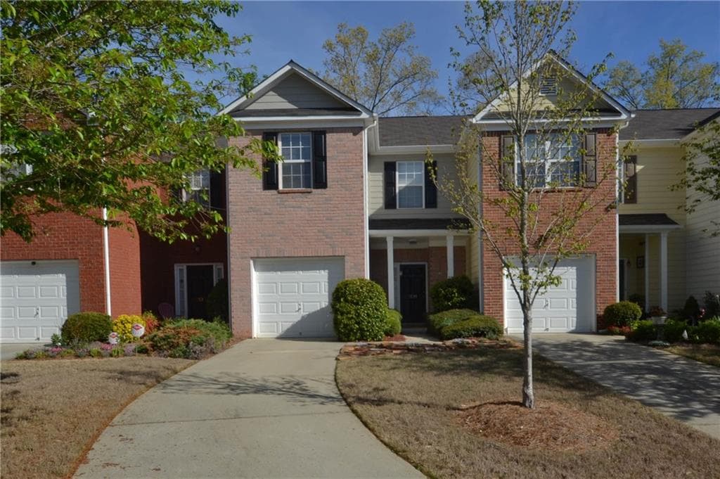 3 bedroom, 1,576 sq ft townhouse sold at 1595 River Main Court, Lawrenceville, GA 30046