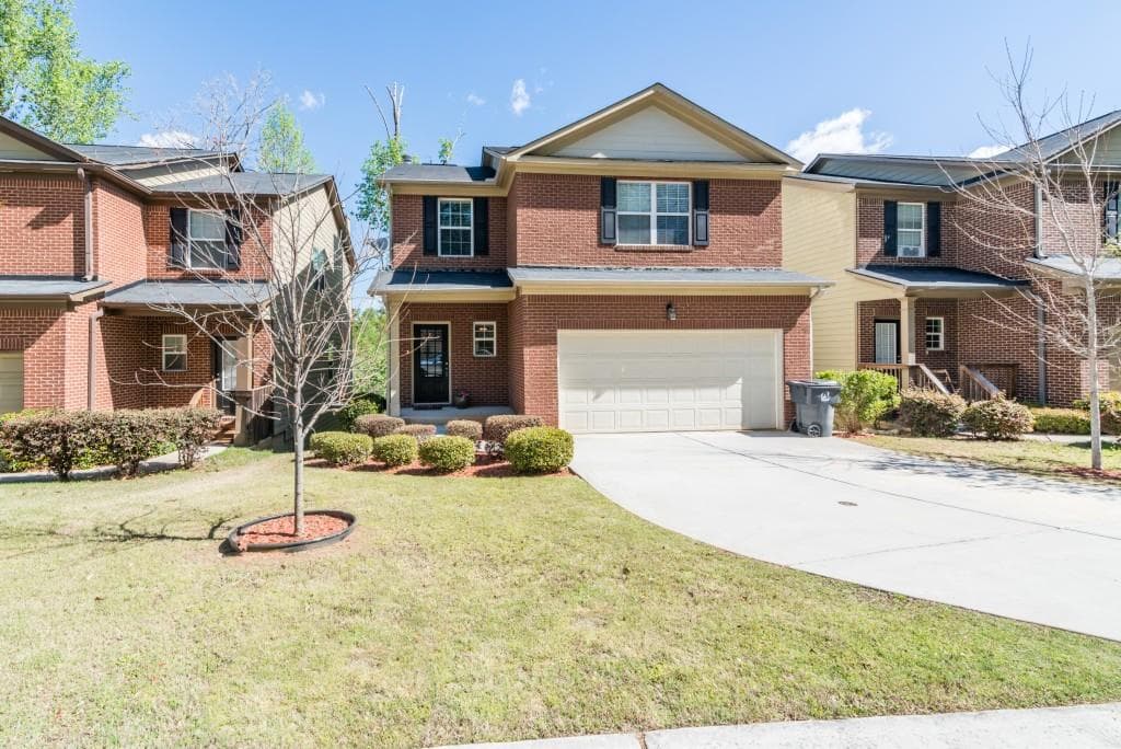 3800 Lakeside Walk Drive, Lilburn, GA 30047 — most recent listing photo