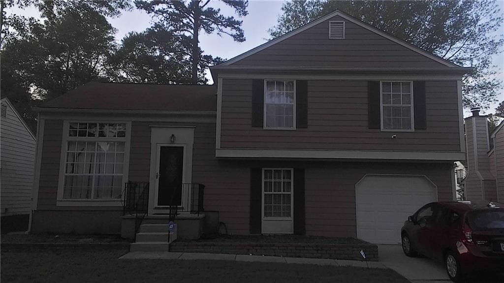 3 bedroom, 1,900 sq ft single family residence sold at 6653 Eastbriar Drive, Lithonia, GA 30058