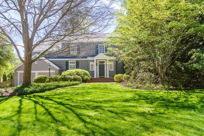 5 bedroom, 4,635 sq ft single family residence sold at 3145 Arden Road, Atlanta, GA 30305