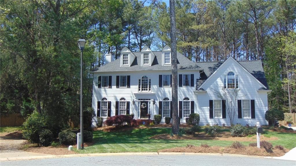 4 bedroom, 3,063 sq ft single family residence sold at 379 Brookmeade Way, Lawrenceville, GA 30043