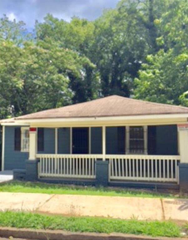 3 bedroom, 1,236 sq ft single family residence sold at 1108 Welch Street, Atlanta, GA 30310