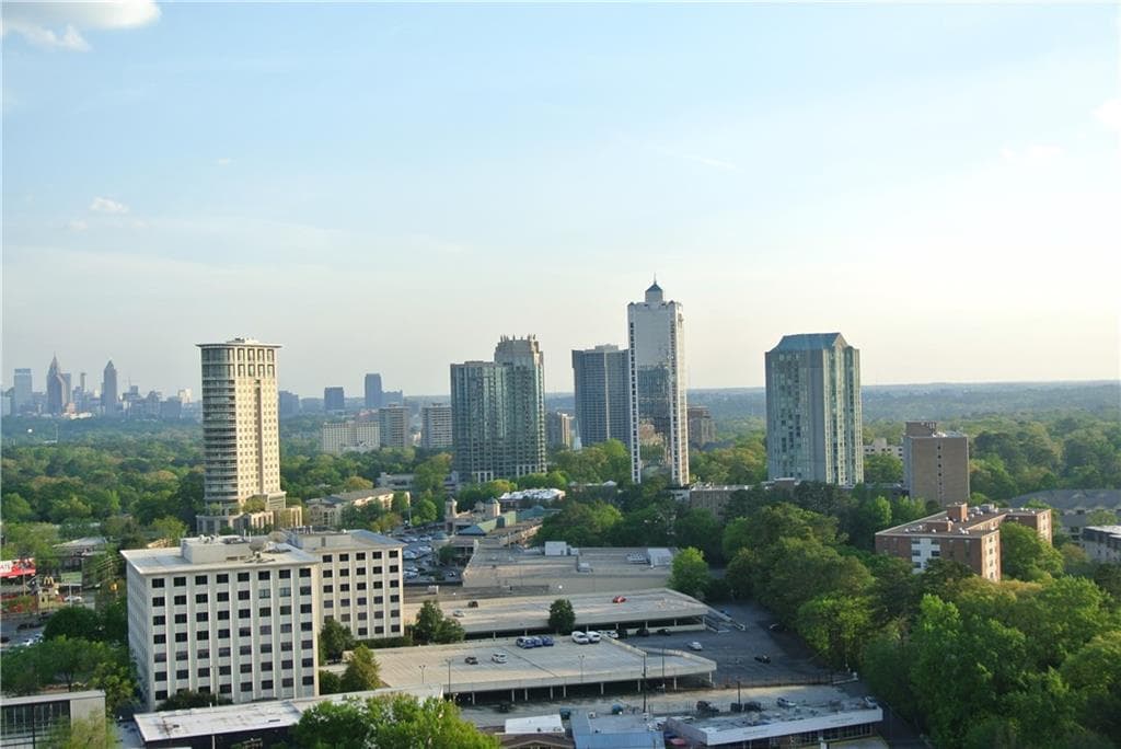 1 bedroom, 800 sq ft condominium sold at 3040 Peachtree Road 1608, Atlanta, GA 30305