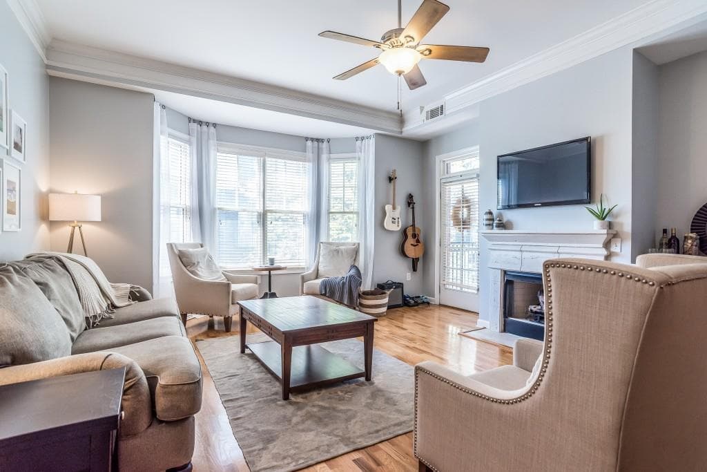 1 bedroom, 970 sq ft condominium sold at 850 Piedmont Avenue 1402, Atlanta, GA 30308