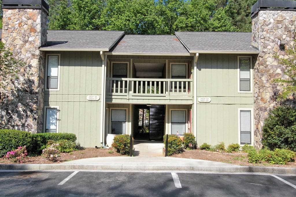 3925 Woodridge Way, Tucker, GA 30084 — most recent listing photo